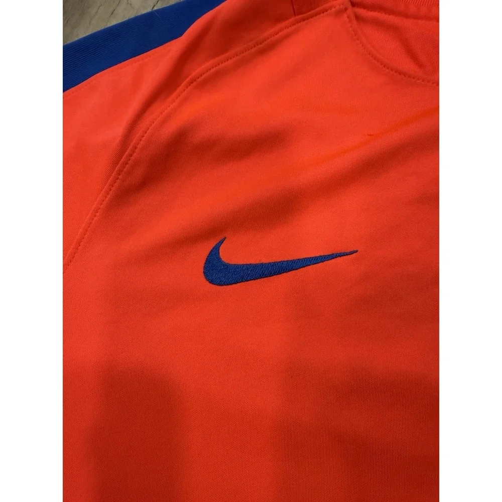FC Barcelona Training Football‎ Jersey Nike Polyester Youth Sz XL Preowned
